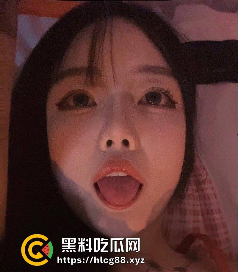 北京农业大学学生妹【梁玮琪】放学就找男友吃鸡啪啪 在学校还给男友拍骚照 不雅视频和照片遭泄露!-5