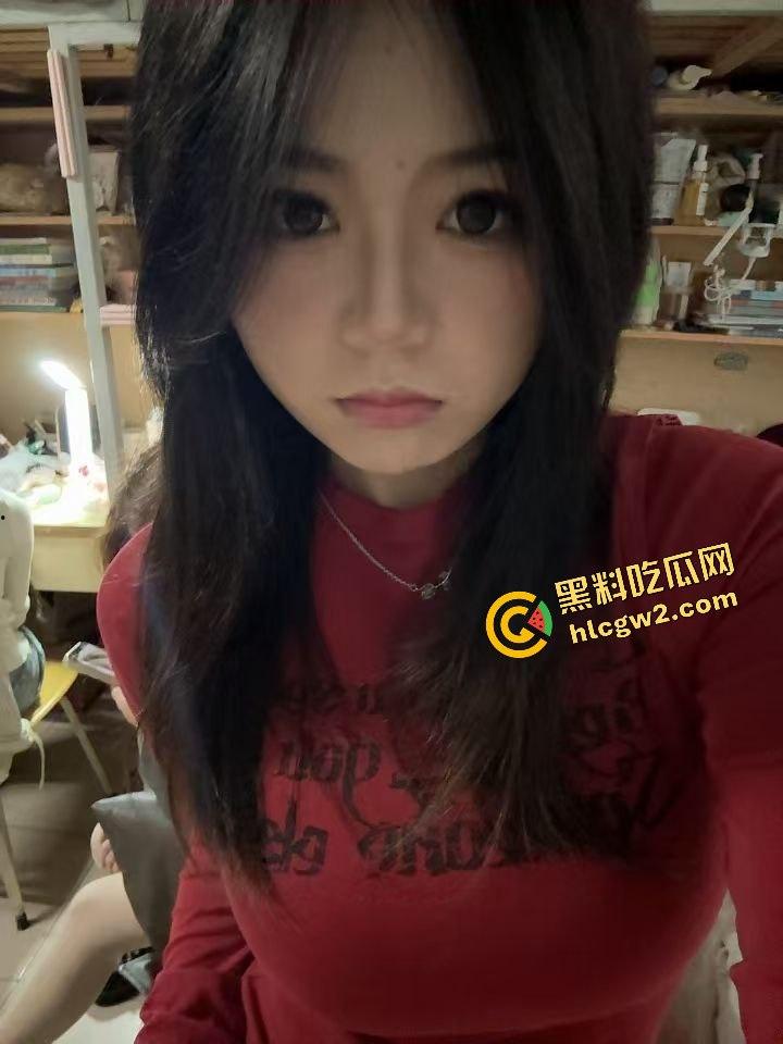 南阳师范学院专升本反差骚鸡『任乐乐』考上本科与校大哥 房内黑丝站起来猛蹬！独家曝光！-2