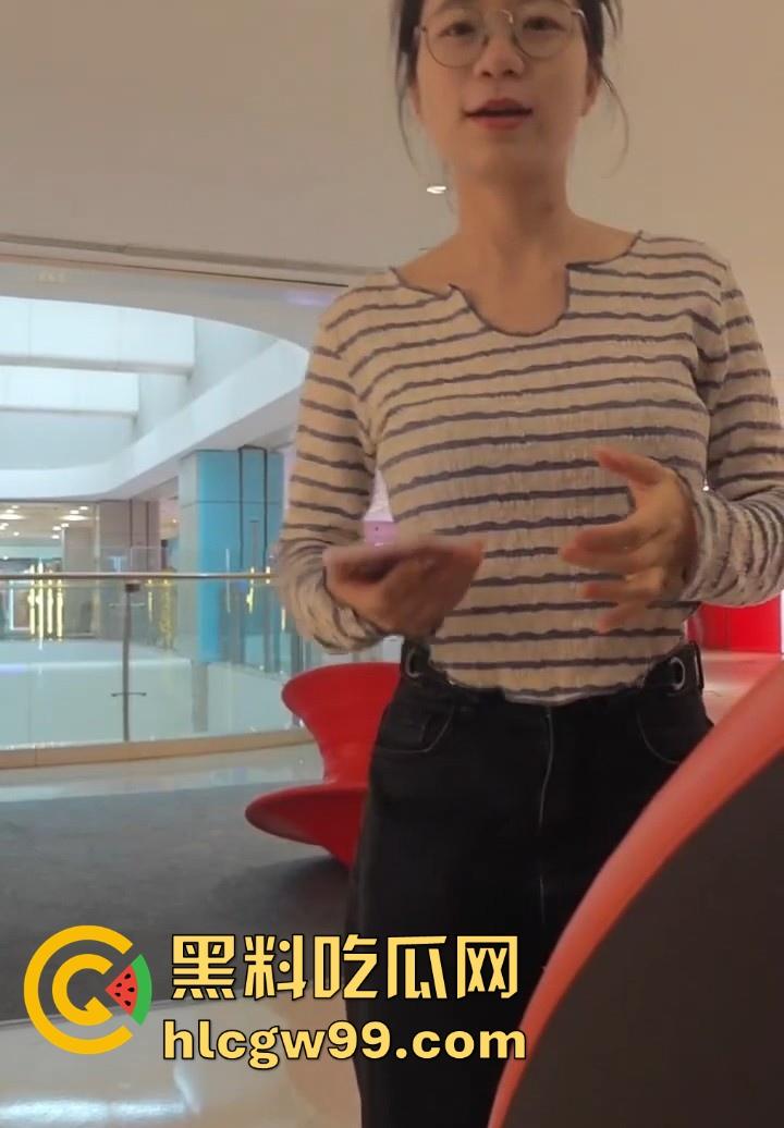 你一生所追求的白月光其实只是别人的胯下母狗!广州大学【魏书玲】与男友私密视频流出,淫骚自拍反差惊人。-1