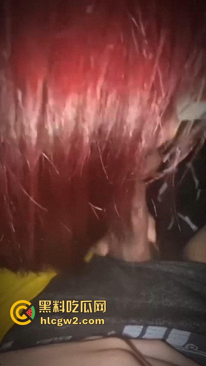 泰国学生妹【吴昕】性爱自拍视频外流 留学生生活果然不简单 床上放浪小小年纪骚劲十足!-10