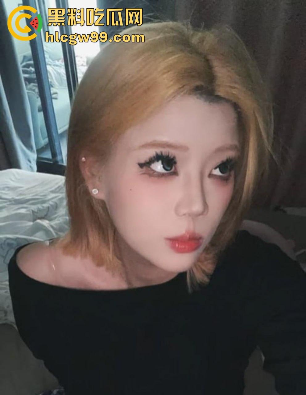 抖音网红【小律鸡爪大王ovo】游戏陪玩变陪裸聊,只要钱到位,没有什么是不可能的!-4