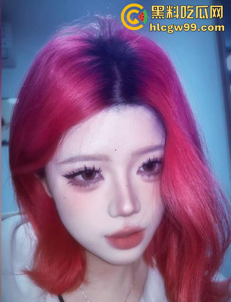 抖音网红【小律鸡爪大王ovo】游戏陪玩变陪裸聊,只要钱到位,没有什么是不可能的!-5