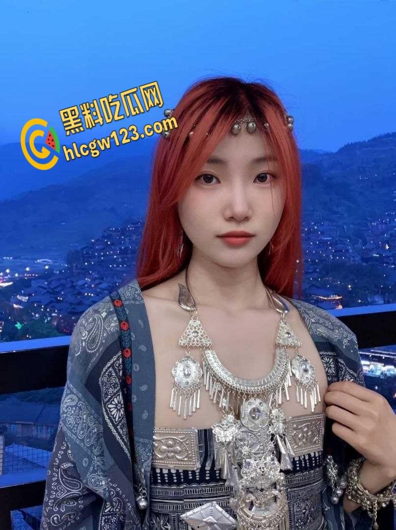 成都清纯女大学生【林书明】，明码标价援交伴游服务，看着风景玩着美人岂不快哉！-2