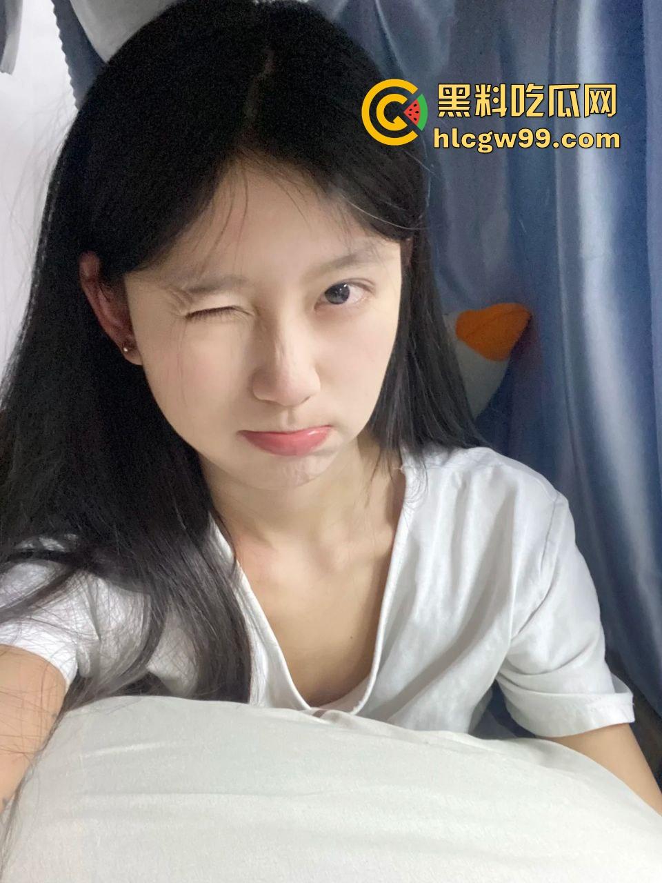福建信息职业甜御反差女大【陈雯琪】从职高宿舍一路骚到大专,大学直接实战约炮战斗一夜!-2