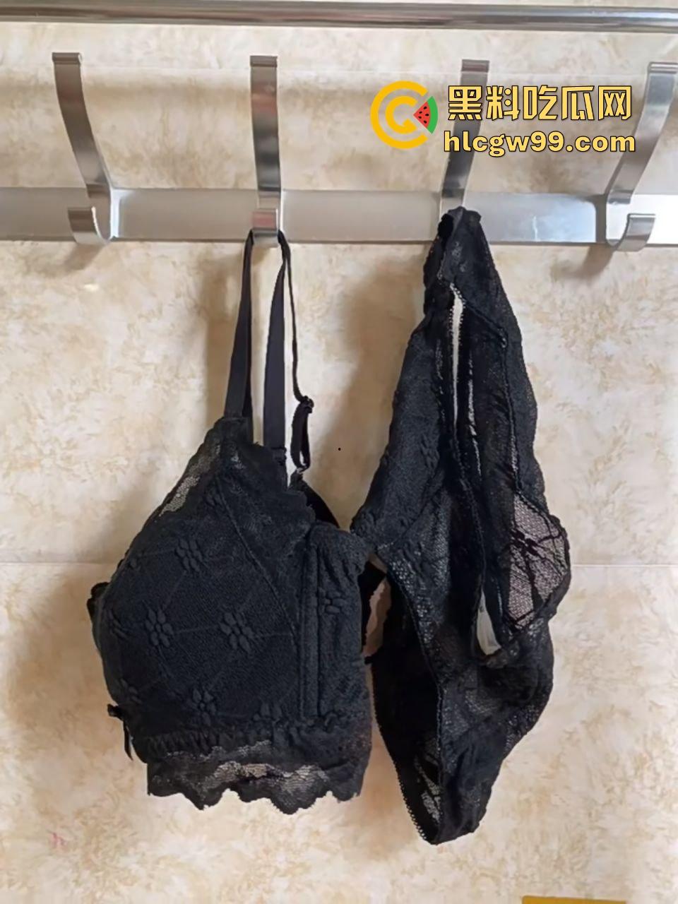 福建信息职业甜御反差女大【陈雯琪】从职高宿舍一路骚到大专,大学直接实战约炮战斗一夜!-6