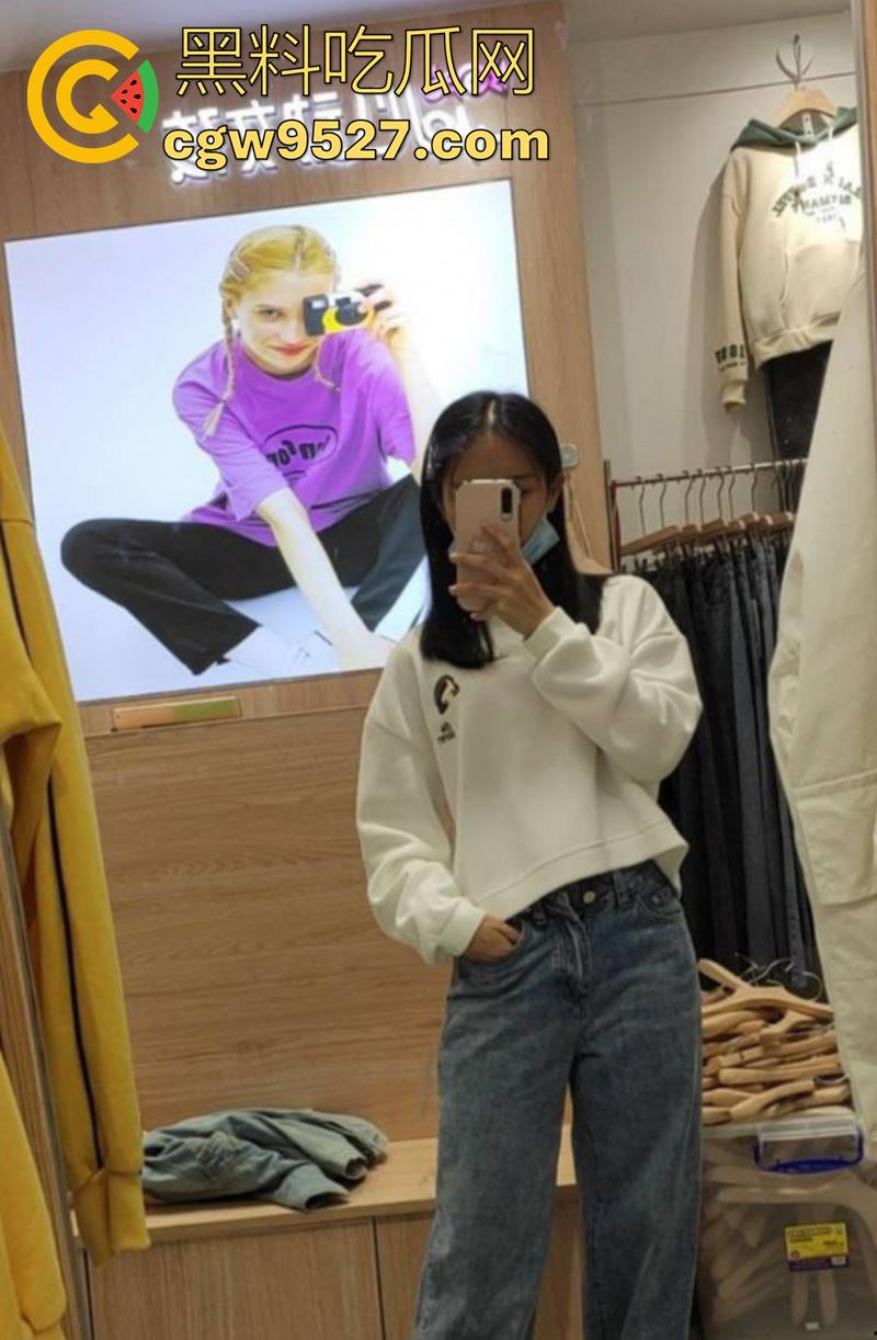 艾滋女【钟佩琪】接客被曝光！韶关碧桂园丽枫酒店前台，被老哥无套内射，最终被确认患艾滋，天塌了啊！-4