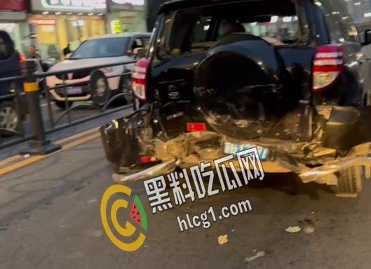 江苏连云港发生一起重大的交通事故!醉酒老头冲撞人群导致7死19伤!现场惨不忍睹!-2