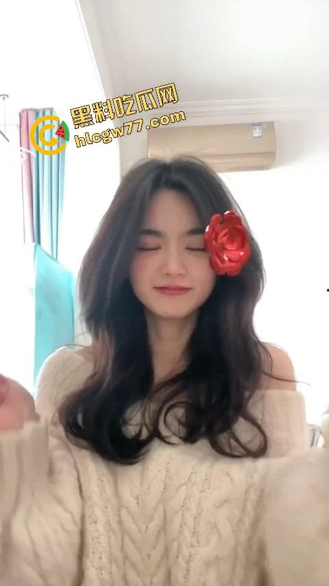 她的膝盖不属于健身房，而是属于床边与地板之间，厦门『袁苗苗』的肉体哲学课！-1