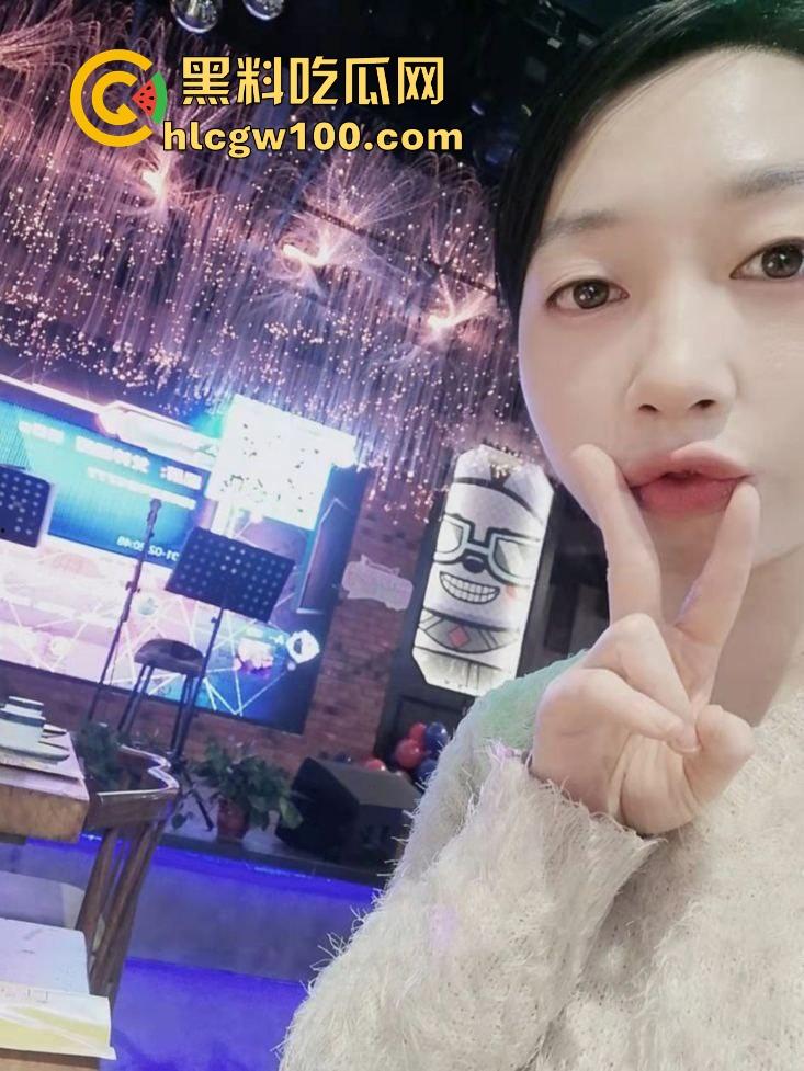 河北瓜友爆料前女友母狗本性,破处后解锁新世界,天天要操2次还背着出轨被操松了,舔逼都能感觉到刚被干过!-4