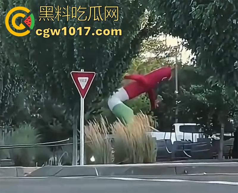 非活体系列灵异事件，起猛了家人们，看到诡异的事情了，件件奇葩细思极恐，难道真有鬼怪存在？-6