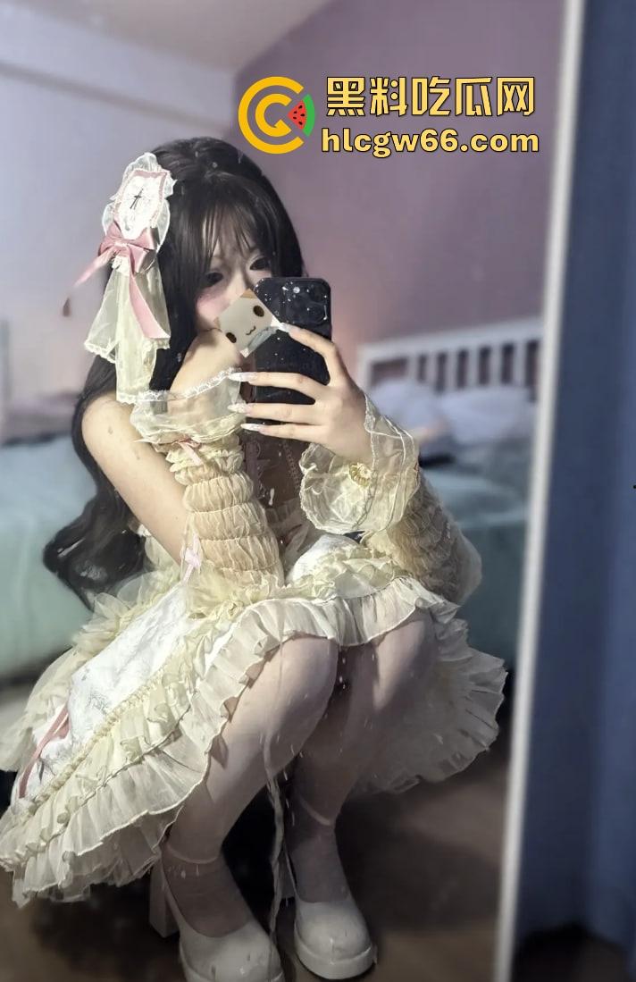 沪上多金大哥抖音评论区招妃，女大翻牌求爆操、面基现场爽到揪奶头揪红，全员在线排队伺候老爷！-16