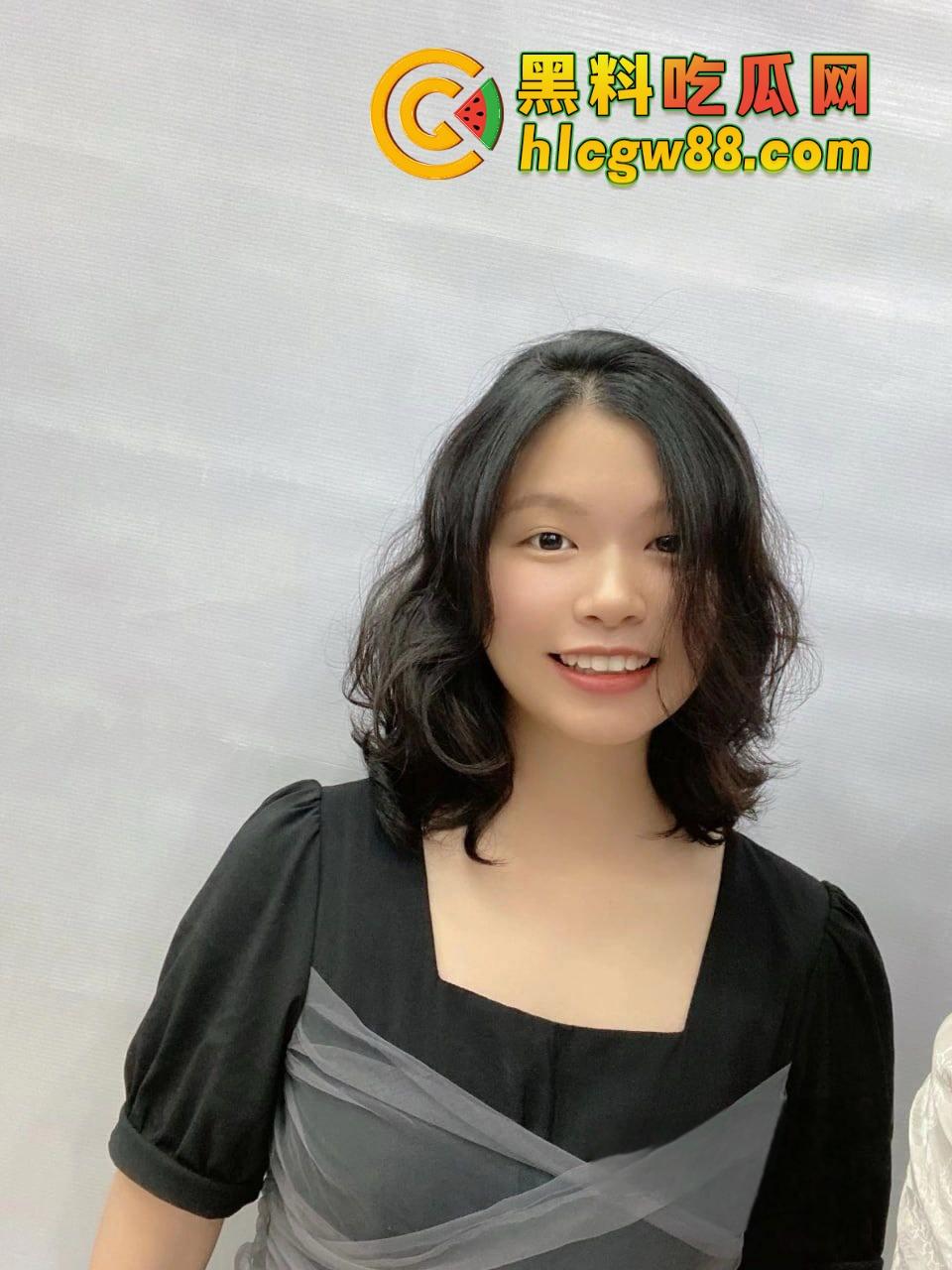 温州龙港欢乐幼儿园骚婊园长『章小敏』白天幼师晚上鸡婆，带队卖逼抖音选妃，这年头幼师难干！-19