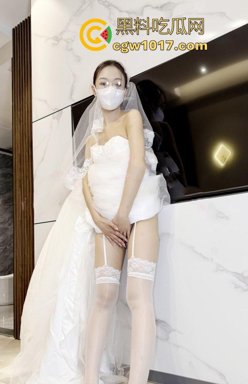 快手御姐网红【媚娘白玉花】最新私密视频曝光,大尺度换衣擦边,雪白肌肤粉嫩诱人美到窒息,释放原始欲望!-4