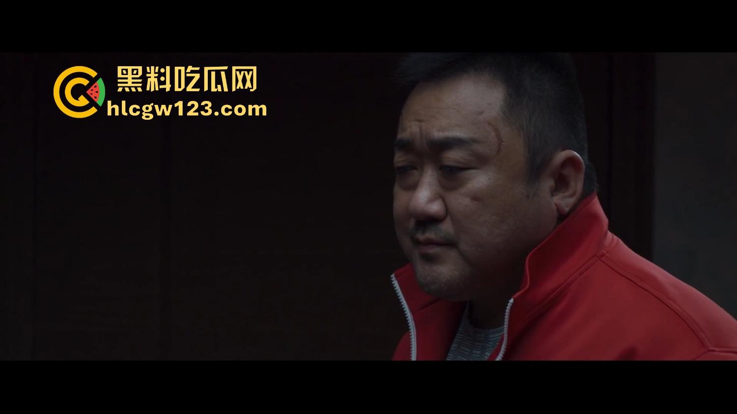 神圣之夜黑料4K蓝光免费看，马东锡一拳一个鬼，你以为是正义猎魔？其实全员疯批疯得真实！-10