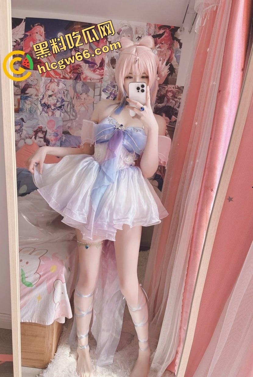 南京漫展勾到白虎大奶cos骚妹,无套猛干嫩缝爽翻天,不卸妆顶着二次元脸操她浪奶抖成球!-4