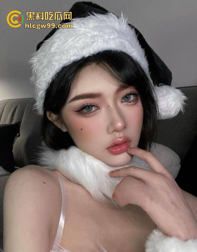 小编推荐！杭州极品尤物【秦筱】完美身材和顶级颜值，私下约炮视频曝光流出，很有撸点。-1