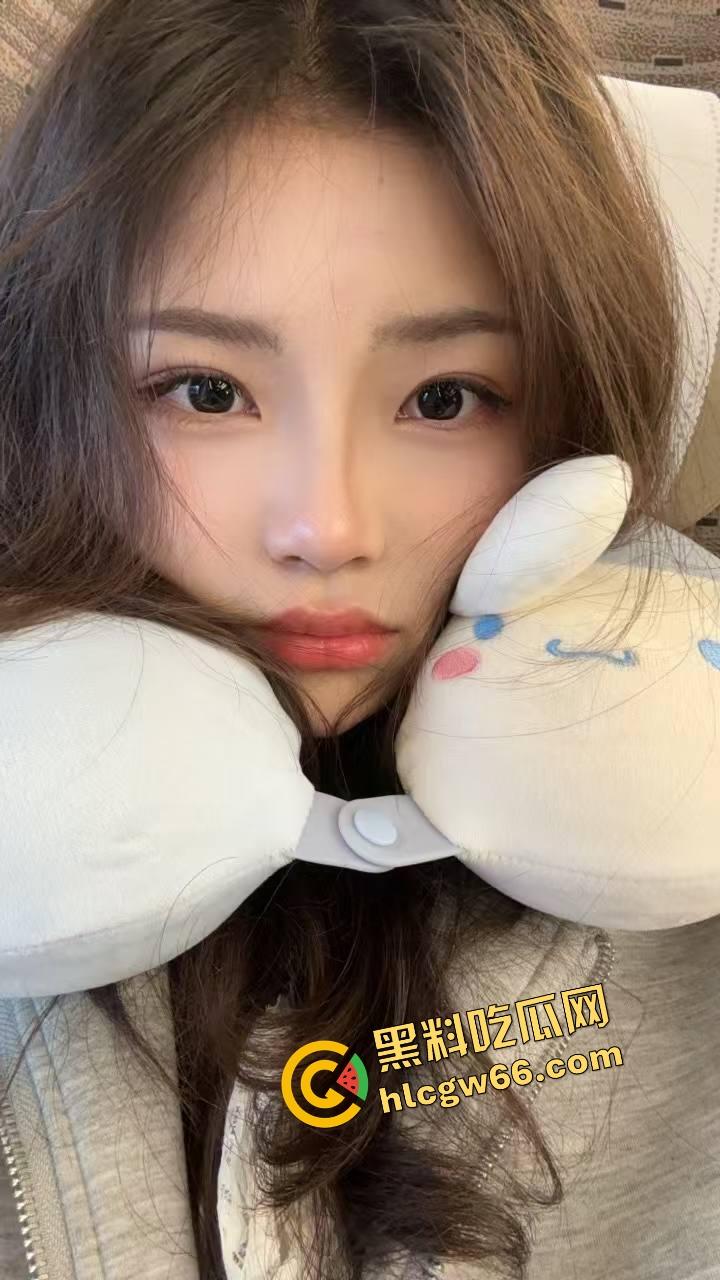 黑料吃瓜冷知识：撸管能助眠，但有逼不操对鞋开冲，你是足控天尊还是鞋癖疯魔？-3