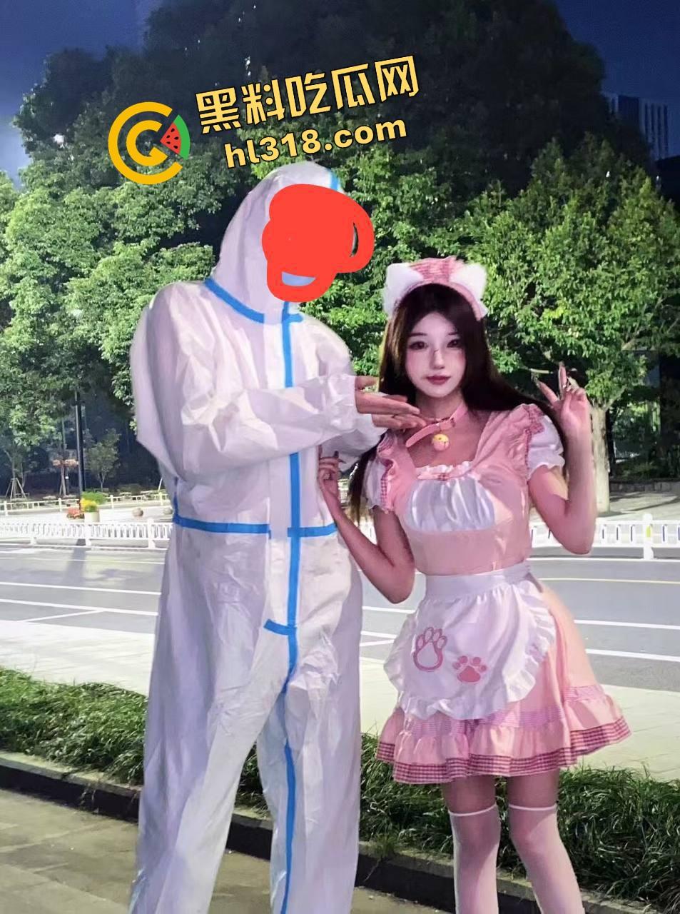 见过颜射秒射盯射没见过顶射,音乐节骚男牛子硬顶妹子屁股摩擦,见过打call没见过顶call!-4