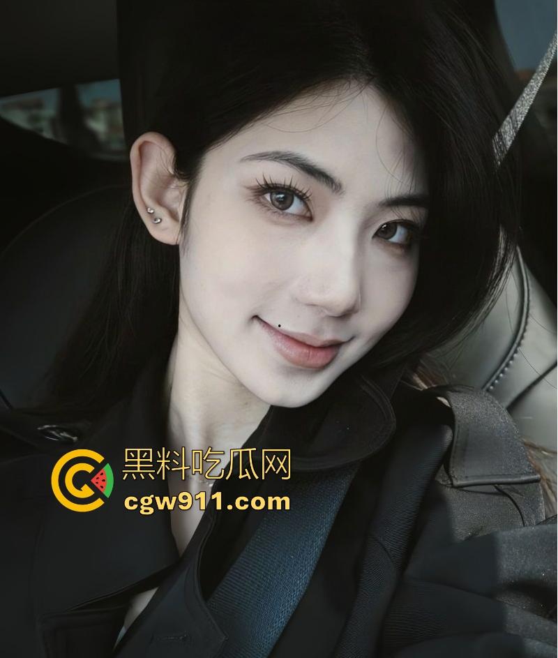 约炮北京气质御姐【周薇薇】激情约会后脱衣探讨，深喉舔屌口水拉丝，大屌无套爆操白虎嫩穴，淫水泛滥！-4