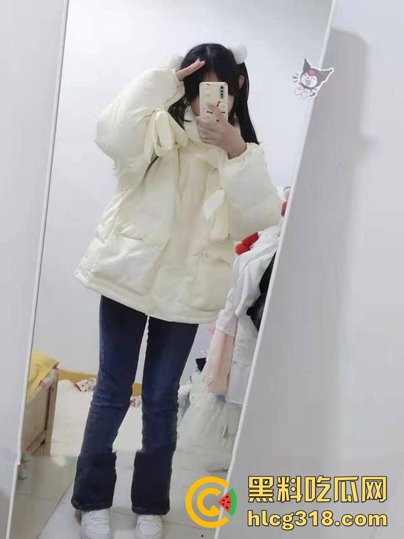 南京双马尾母狗【张丽雨】极品身材颜值反差婊,清纯可爱白虎萝莉,私下骚的一批,不雅视频流出-2