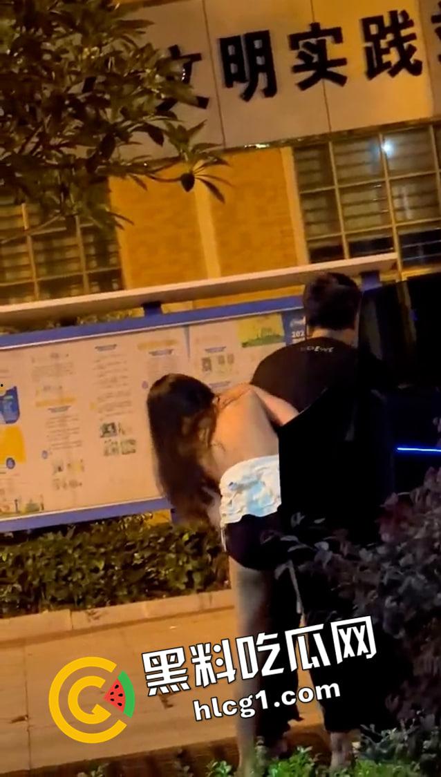 东莞再上大分!退伍军人【孙家升】和小三车震被自动报信给正妻 捉奸撕逼大战 奶罩都扯烂了 现场视频流出-1