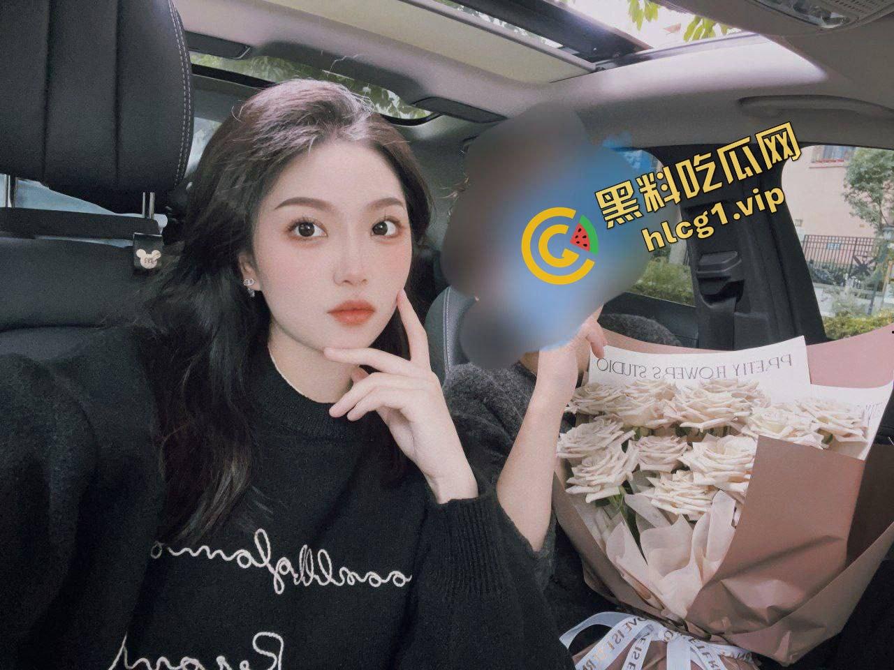 黑龙江高颜值人妻母狗『高梦圆』对镜口爆后入 顶到子宫要哭了 私拍性爱惨遭泄密!-3