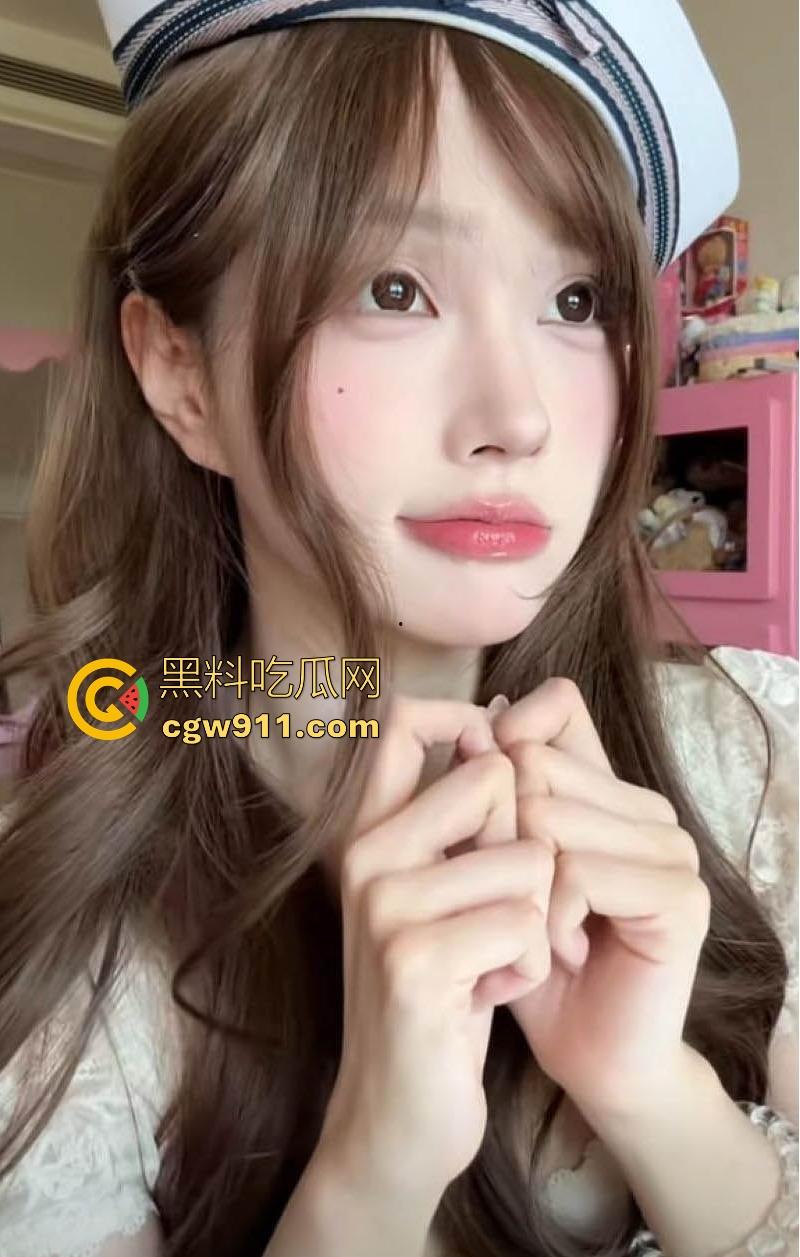 纯欲网红【小鱼丸子】变身怪盗基德!私下竟是偷包赌狗,600万奢侈品被调包,靠卖身还赌债,却还偷朋友东西变现!-9