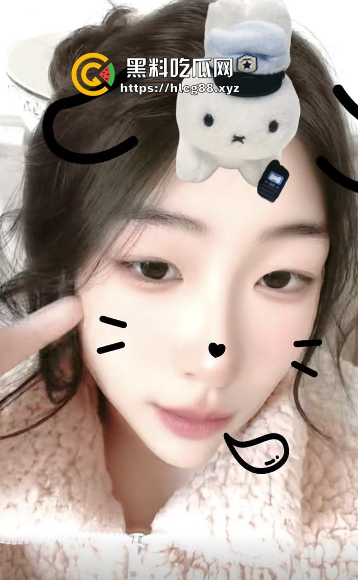 江苏无锡大奶骚妹『热欲』抖音连麦开撸,礼物一刷小粉逼随便看,急找长期鸡巴包养!-4