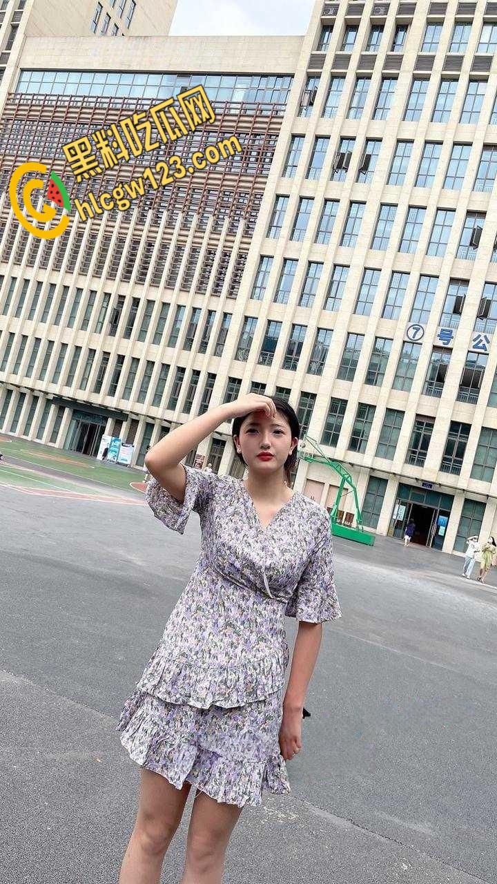 重庆航天班花【黄愉欣】,被富二代各种玩弄调教,敏感体质被玩的高潮痉挛淫叫不断!-2