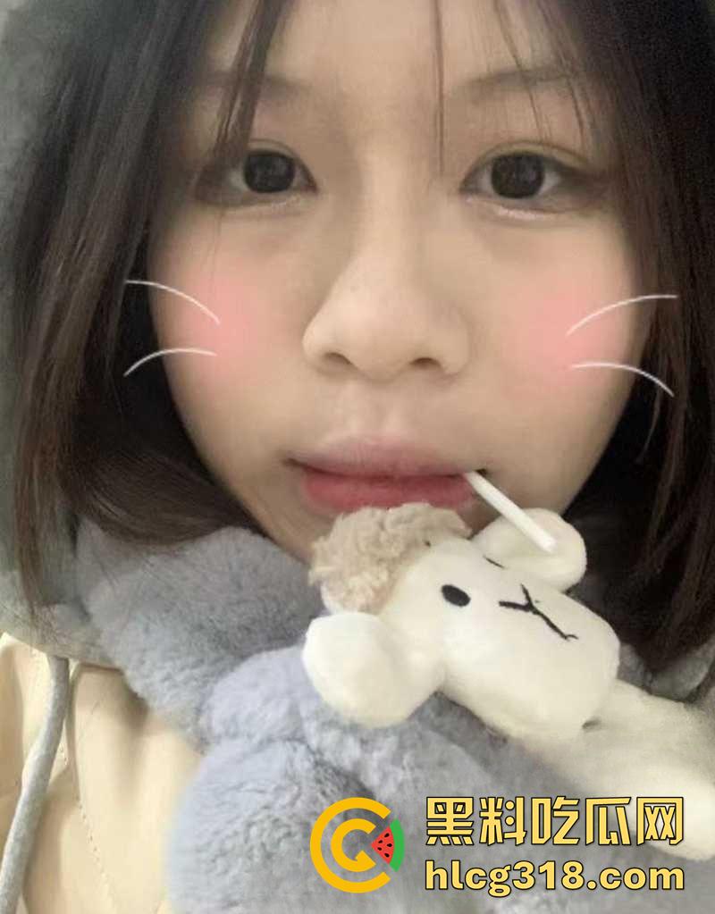 户外约操广西精神小妹，露骨聊天记录曝光，100块就能约出来随便蹂躏，妹子玩的有点开啊！-9