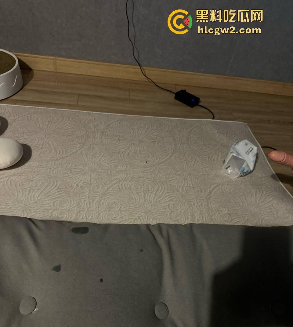 约啪大神高价付费福利!强推学生妹COS【徐婷】干得她浪叫连天,十个COS九个骚,真特么没毛病!-12