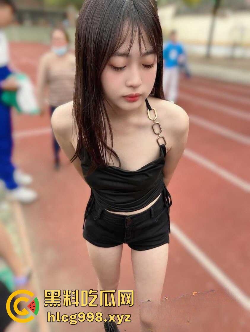 沈阳医科大学超骚大二学妹【李冬梅】全裸自慰视频外流！男友是绿毛龟，极品小姐姐就这么被共享了！-2