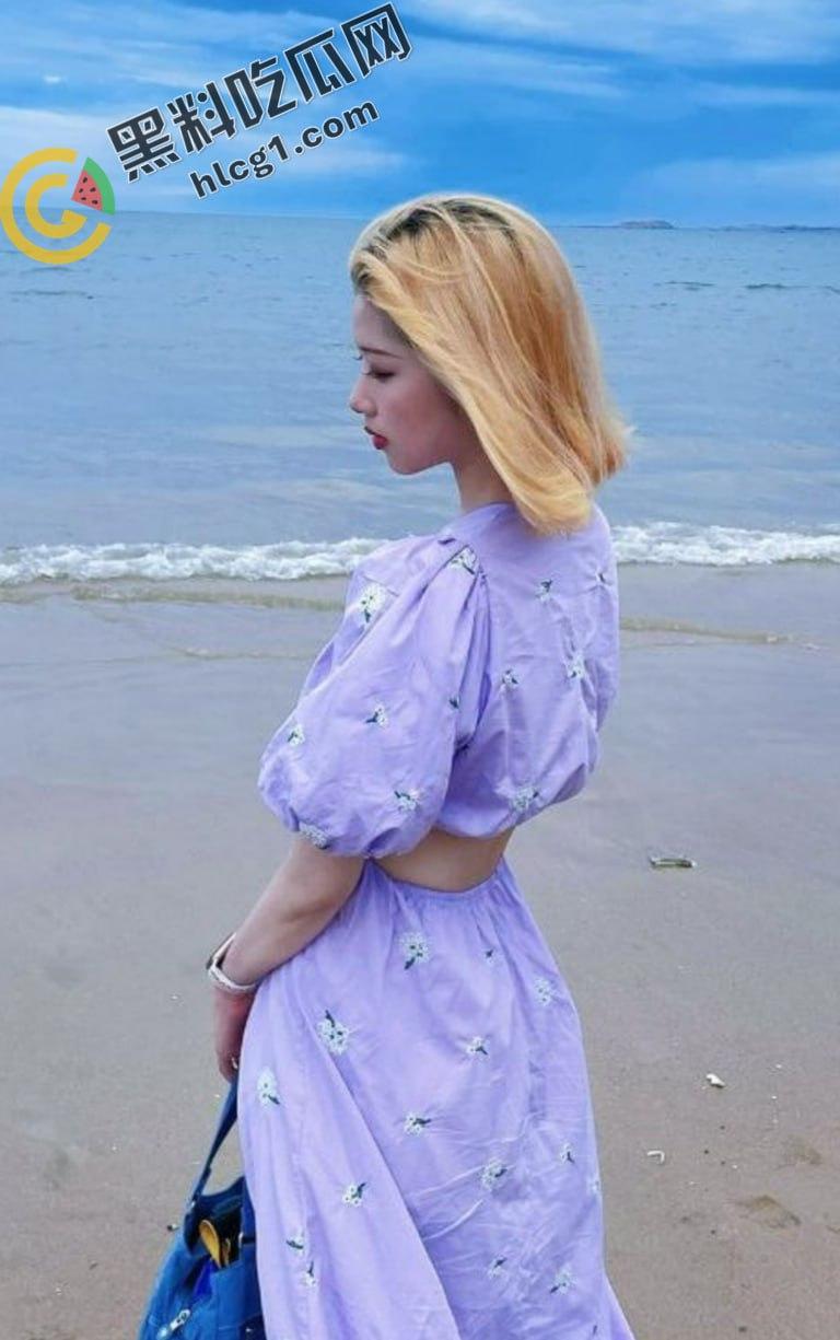 某论坛60RMB新品,拿起手机记录生活,网红美女泄密 露脸吃屌 粉色头发会加攻速嘛-3