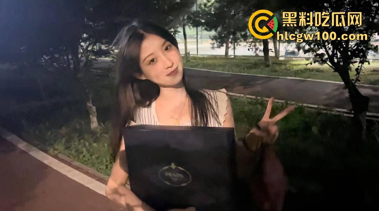 杭州高颜值女大【姜禹锡】性爱视频泄密,乳摇娇喘全程露脸骚到炸,天生尤物玩到湿透让男友射爽!-2