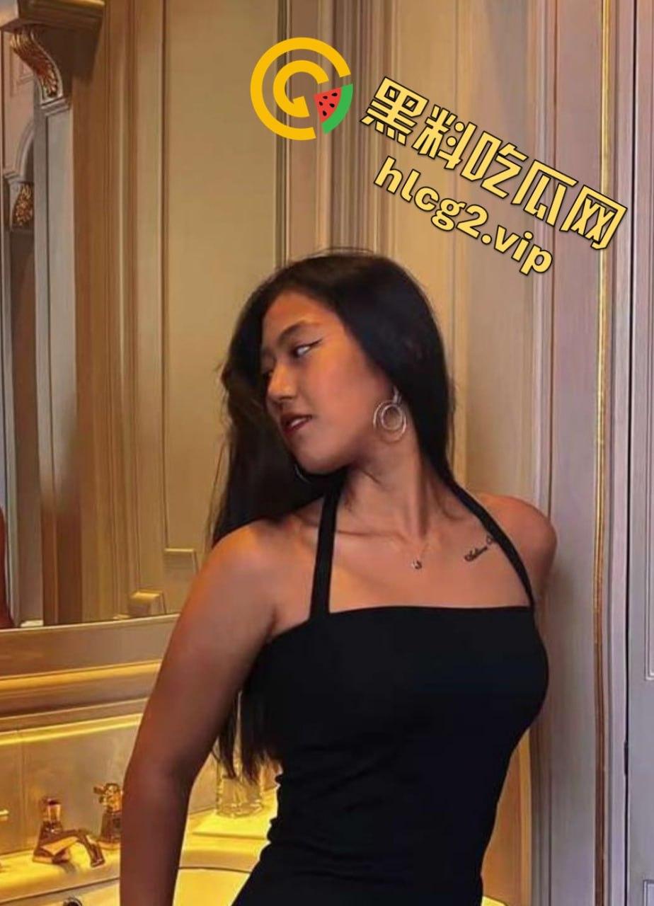 美国华裔黑皮学生妹『唐容蓉』自拍自慰视频泄露!完美身材成为洋爹极品炮架!-4