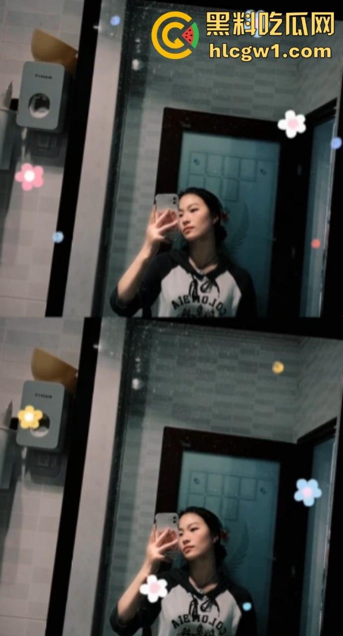 独家曝光！快手福利主播【胸照样凶】表面直播擦边 私底下粉丝付费一对一来者不拒 直接开会议视频裸聊自慰抠逼！-15