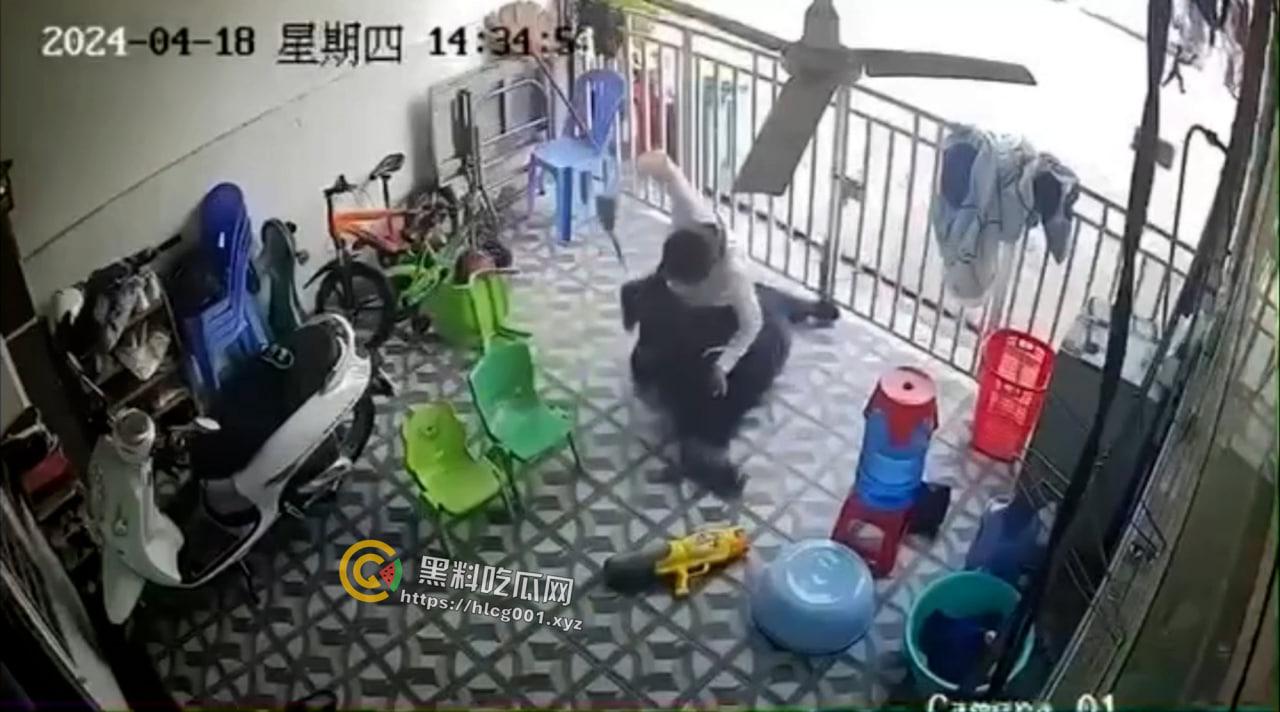 柬埔寨痴情男发现女友已有家庭孩子 怒上心头血刃渣女后自杀 现场血腥画面流出-2