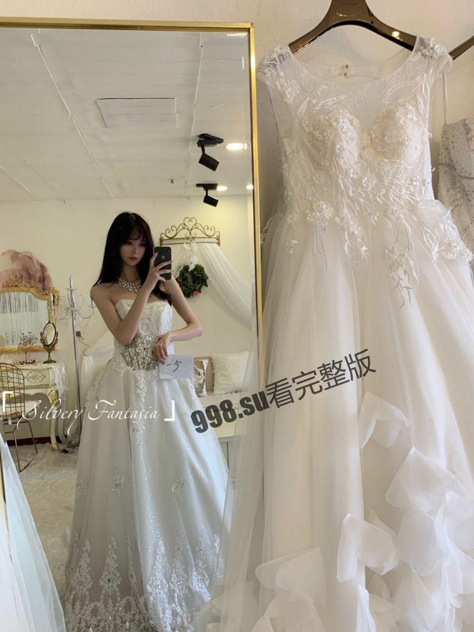 一少举牌系列 最新作品 超高颜值小姐姐身穿婚纱 举牌自慰-2