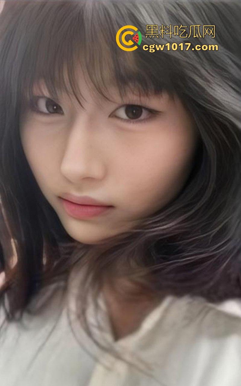 长沙医科大学【林安萱】性爱私拍曝光，清纯乖巧学妹被男友操成小母狗，各种情趣装诱惑骑乘，打桩爆操到眼神迷离！-3