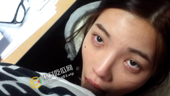 韩国情侣性爱视频流出 男的像年轻版的陈建斌 女的像李小璐-8