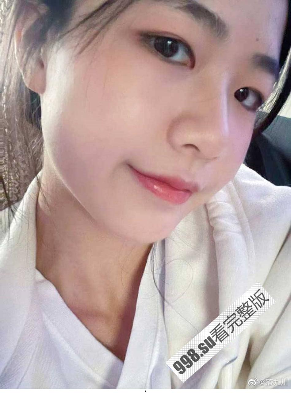 反差！18 岁女高中生 B 站百万粉丝 UP 主 落九川 私密器具视频流出-19