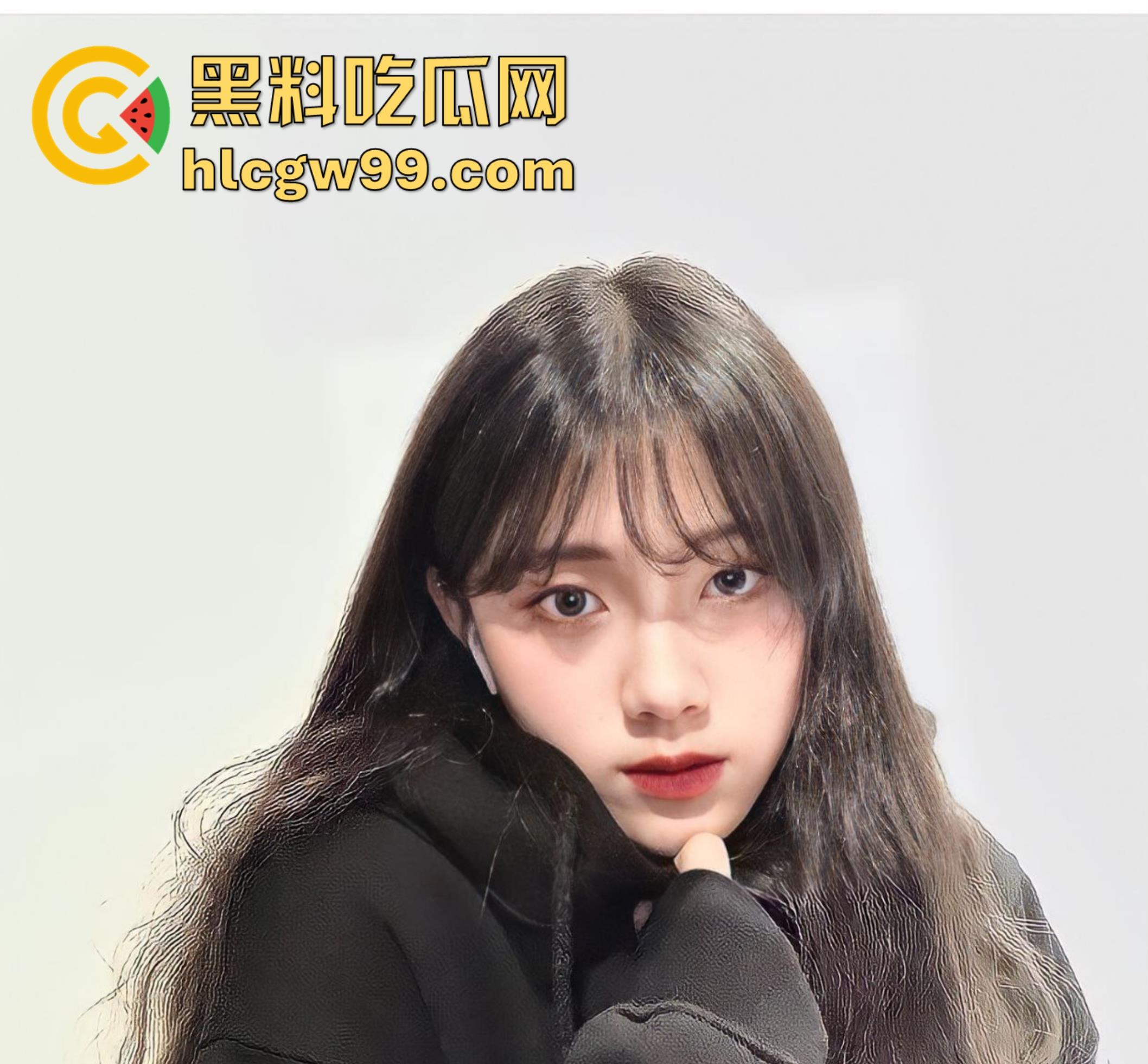 广西学院清纯学妹【钟雨】性爱视频曝光，扭腰翘臀淫荡至极，骚劲毕露像极欠操的母狗！-2