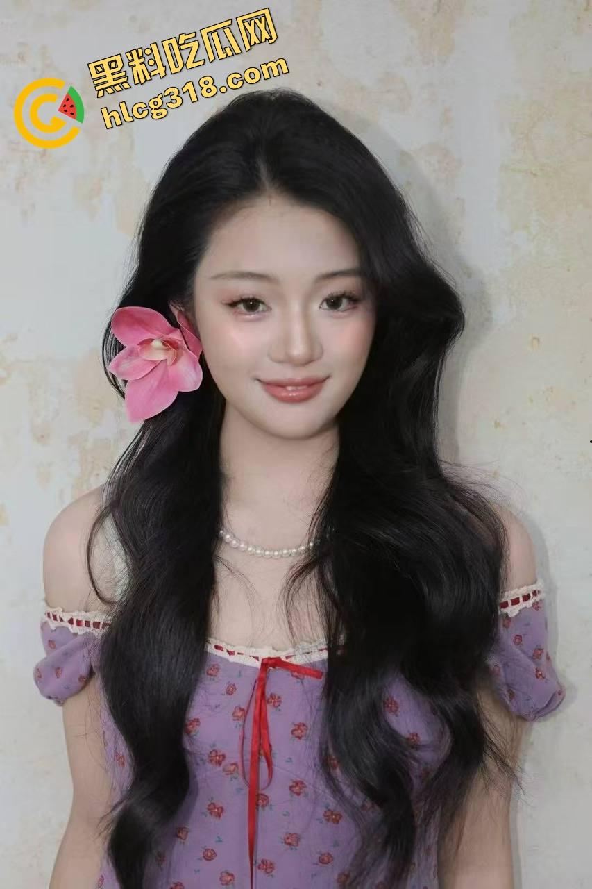 石家庄母狗『钱倪』请命为爸爸出战,全裸戴链跪街上完成主人任务,把电动车光头哥看得差点射裤子!-5