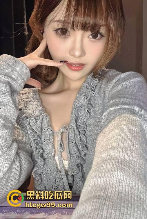 抖音极品萝莉网红【39】淫荡反差母狗私拍被曝,手臂位置的纹身算是实锤了!-8