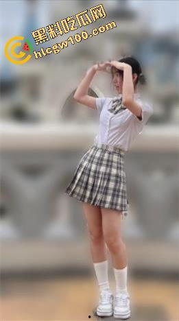 宁波大学管理学院反差婊【潘钰洁】给富二代当狗，玩出白浆无套抽插被男友发现怒爆-4