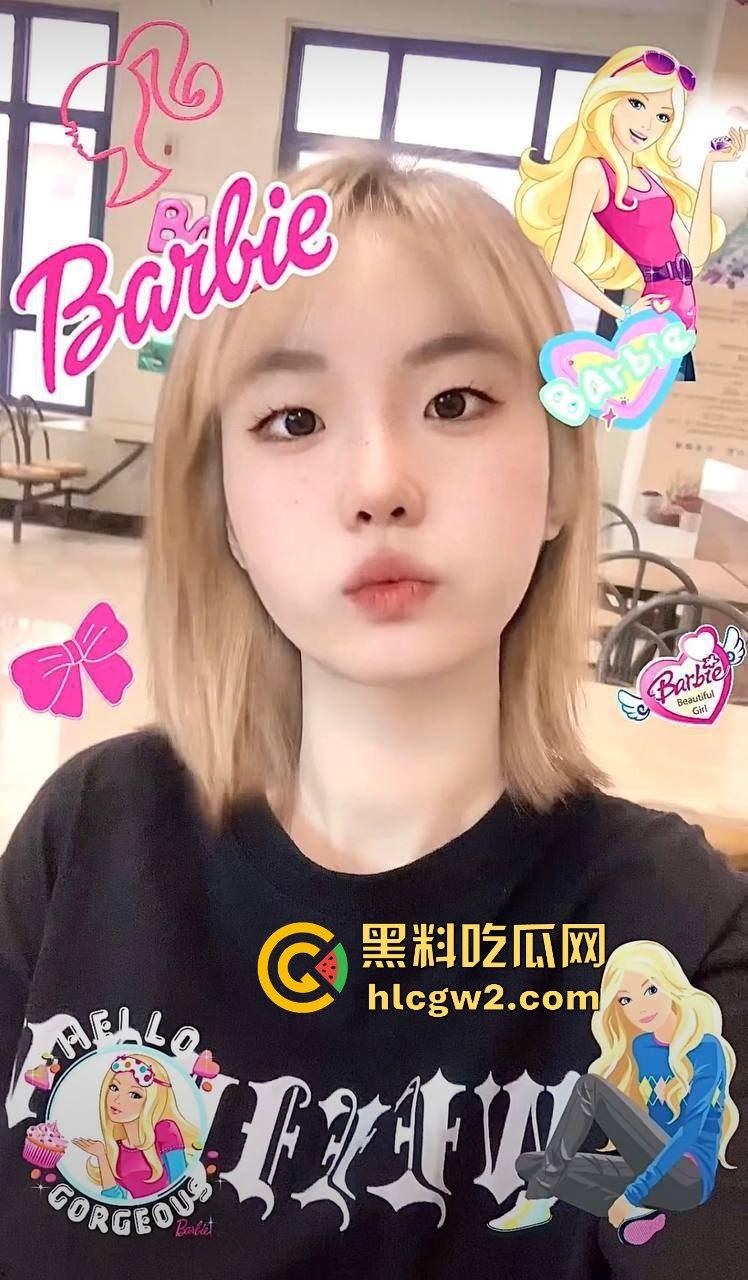 广州医科大学2022级校花【姜梓婷】调教视频曝光 清纯脸孔下的淫荡小母狗被男友操得嗷嗷叫！-7