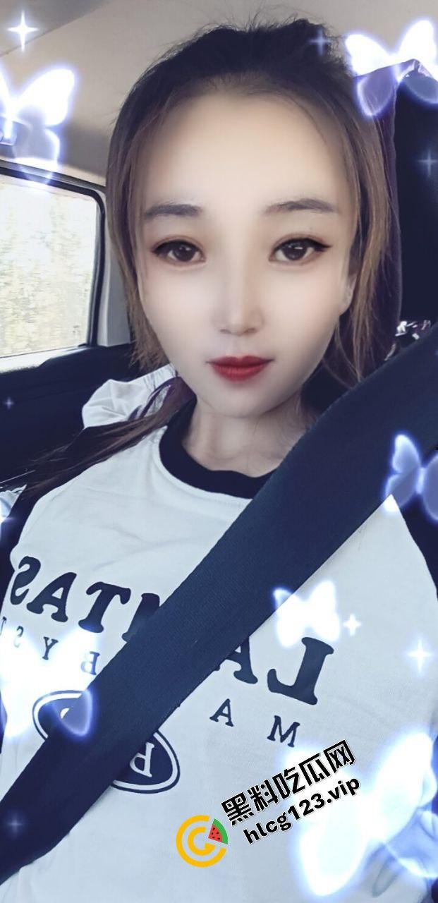 亲身经历原创真实曝光 饥渴少妇『张菲』婚后寂寞难耐 背着老公与老王偷情干炮 丈夫女儿全被蒙在鼓里-9