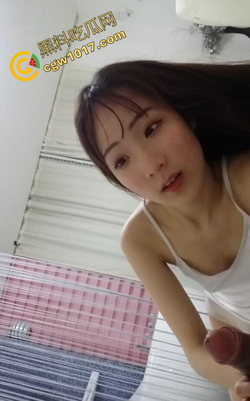 重庆人妻【郑梦琪】约炮前男友视频曝光：绿帽老公誓要搞臭这对狗男女，贤妻秒变淫娃，床上高潮不断，淫叫连连-3