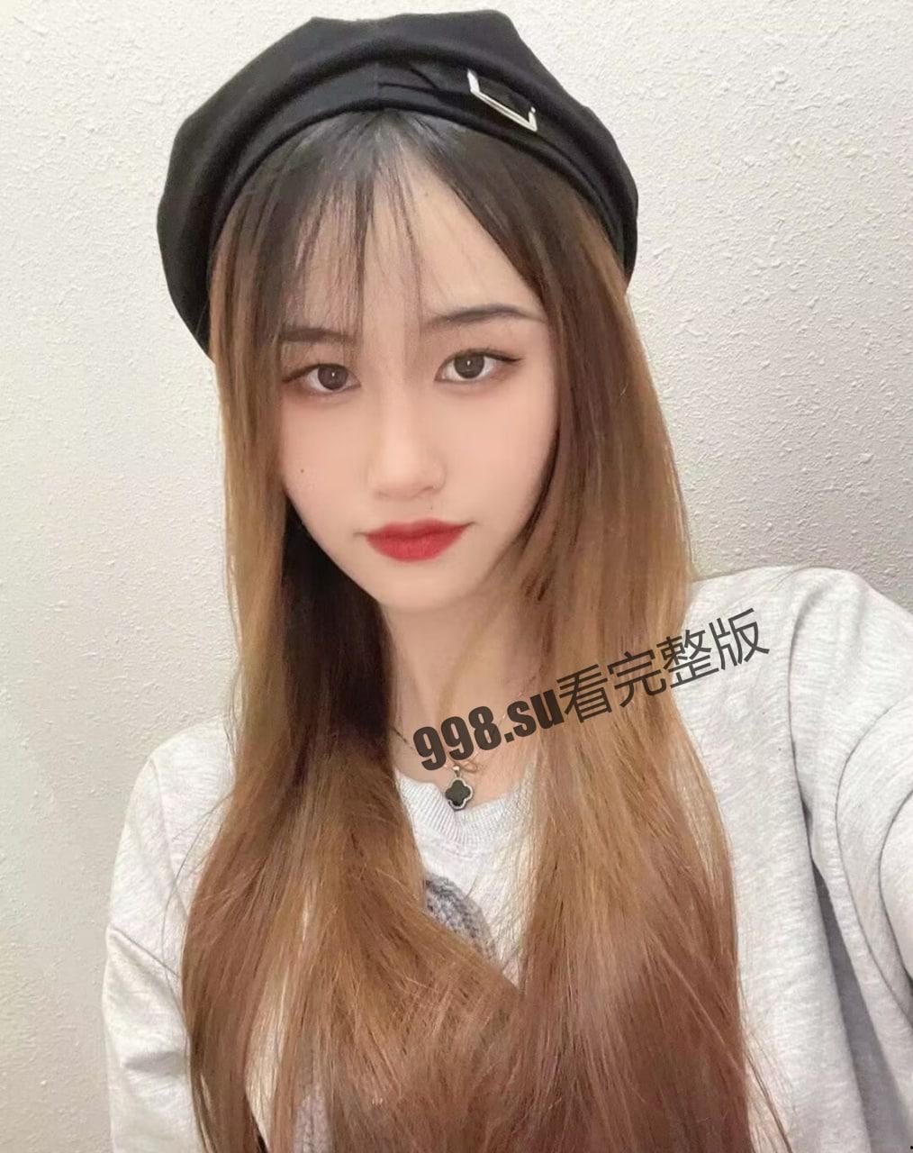 标题 云盘泄密！超精品泄密高颜值反差 上海剑桥学院美女大学生薛翊宁 性爱图影泄密流出-2