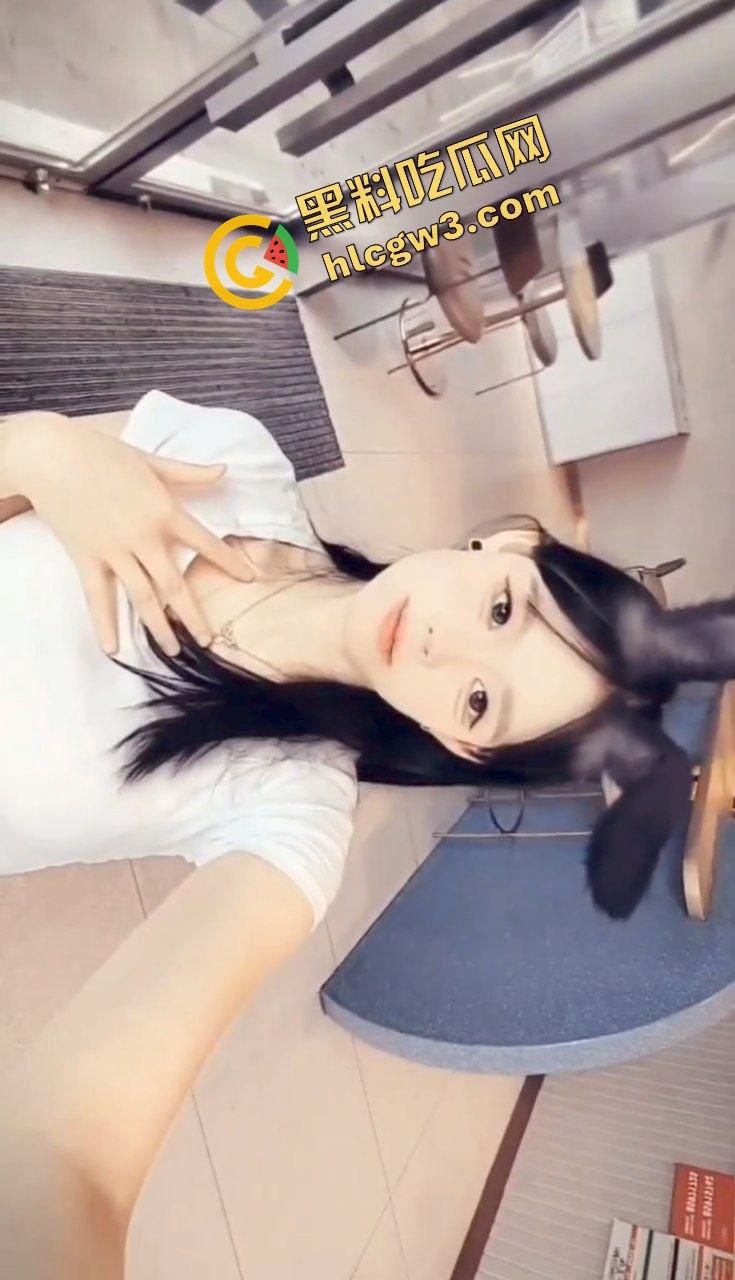 北京海淀区反差婊母狗社会姐『杨雯静』大哥5千赞助骚鸡买手机 家对面开房肛塞爆操！独家原创流出！-8